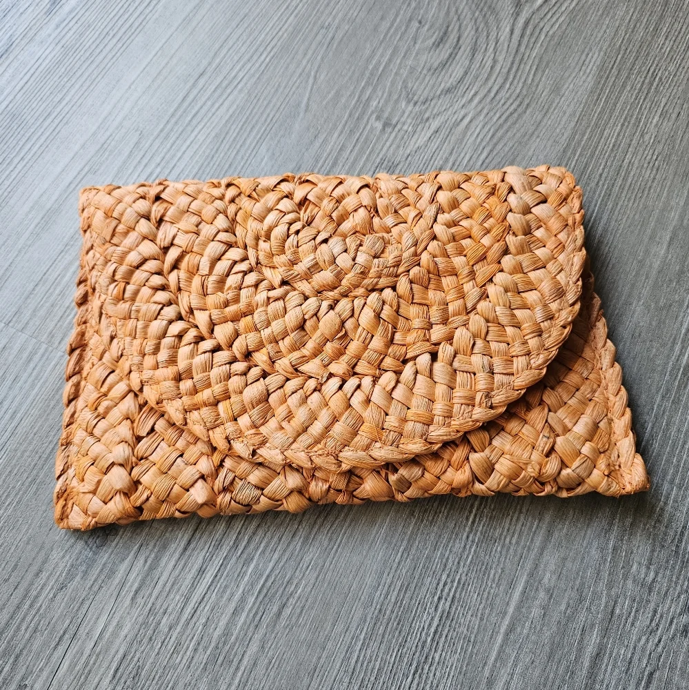 Orange Straw Weave Envelope Clutch NWOT